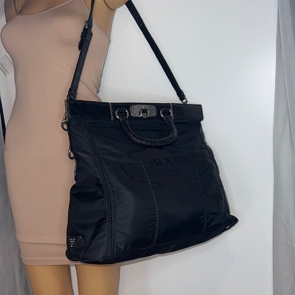 PRADA BLACK NYLON JACQUARD CROCODILE TRIM LARGE SHOPPING SHOULDER BAG - Picture 3 of 16